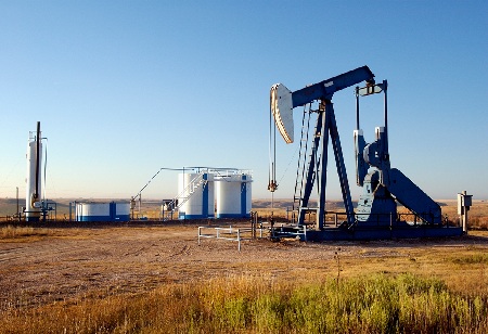 Centre plans $2.5 bn compensation to oil companies