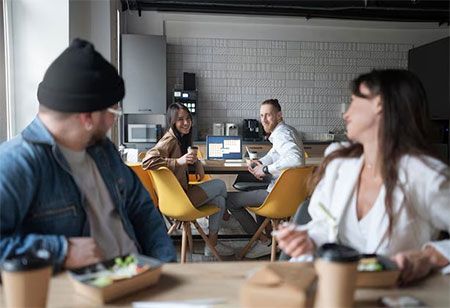 5 Reasons for Hoteliers to Invest in a Coworking Franchise