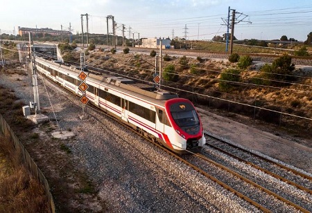 Indian Railways to Achieve Net Zero Emissions Ahead of 2030 Target