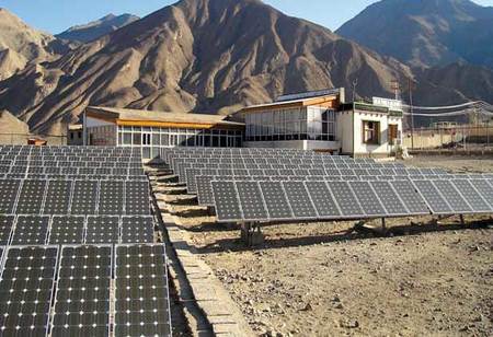 CESL and Ladakh sign MoU to launch clean energy and energy efficiency projects