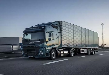Volvo begins commercial trial of LNG-powered truck in India