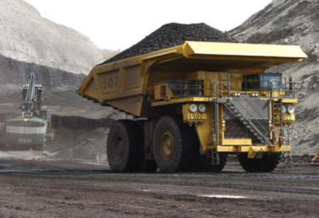 India's Adani approach first coal shipment from shunned Australian mine