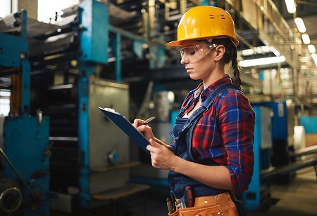 The Rise of Women in Manufacturing: Breaking Stereotypes