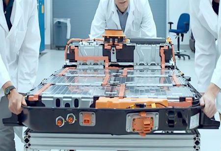 Ford to manufacture batteries for its upcoming electric vehicles