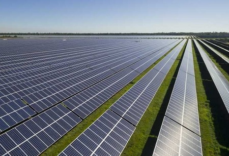 Waaree Renewable commissions 122.5 MW solar power projects