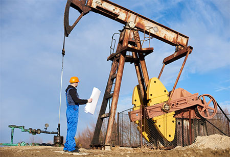 The Hazards Oil Rig Workers Are Exposed To: A Complete Overview