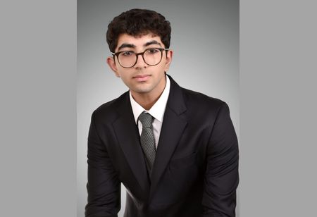Teenage Entrepreneur's Startups to Revamp Unorganized Micro & Small Businesses 