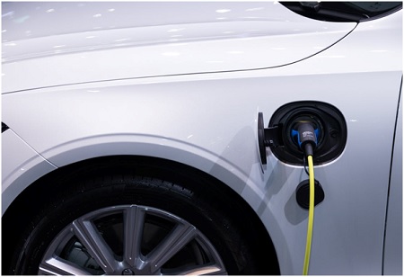 Why Installing Electric Vehicle Charging Stations is a Smart Business Move