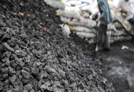 India's electricity giant decides to import coal to avoid power crisis