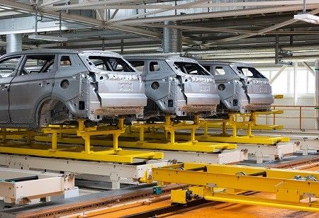  India Set to Become Global Manufacturing Hub: M&M CEO, Industry Outlook
