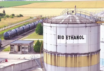 India May Cap Sugar Exports to Boost Ethanol Supply Push