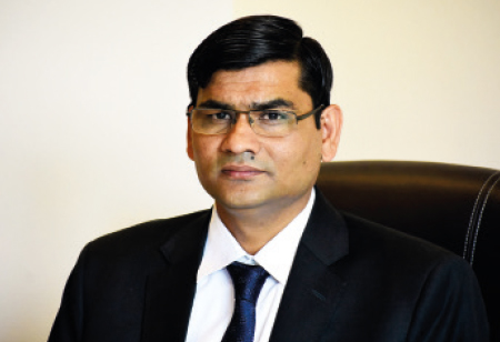  Dr. Ashutosh Tiwari, Chairman & Managing Director, VBRI Group