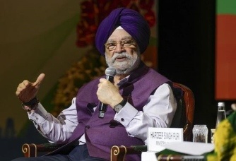 Oil Minister Hardeep Singh Puri