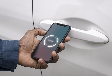 Mahindra, Samsung, digital car key