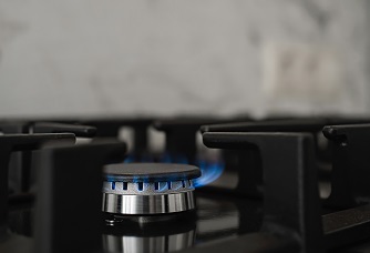 Rural India Gets LPG Parity: Refill Booking Cut to 25 Days Industry Outlook