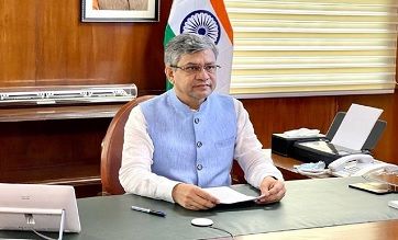 Ashwini Vaishnaw Sets 2027 Timeline for Vande Bullet Rollout